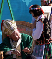 PIELGRZYMKA PAPIEZA DO KAZACHSTANU I ARMENI