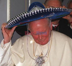 BIO-POPE-MEXICO-BIO-MARCINKUS