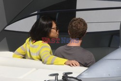 Mark Zuckerberg z żoną na miesiącu miodowym
