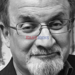 Salman Rushdie - Madame Figaro 1476
