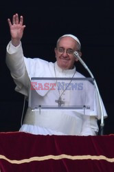 Papież Franciszek odprawił pierwszą modlitwę Anioł Pański