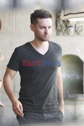 Tobey Maguire w Chateau Marmont