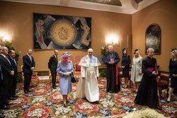 Papież Franciszek przyjął na audiencji królową Elżbietę II