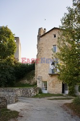 Luksusowe mieszkanie w ruinach chateau w Dordogne - Andreas Von Einsiedel