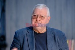 Na planie Hala Odlotow