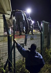 Imigranci w Calais