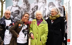 Vivienne Westwood podczas protestu w Londynie