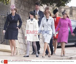 Brytyjska rodzina królewska na mszy wielkanocnej