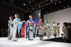 Japonia - 196 kimon na olimpiadę  - Luz Photo