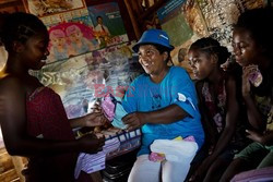 Na Madagaskarze menstruacja to zakazany temat - Eyevine