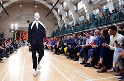 Pokazy mody męskiej w Londynie - lato 2018