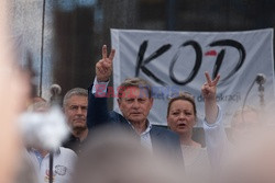 Protest KOD przeciwko zmianom w sądownictwie