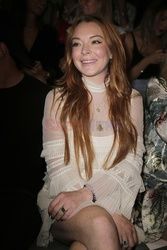 Lindsay Lohan na pokazie mody w Madrycie
