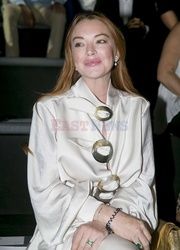 Lindsay Lohan na pokazie mody w Madrycie