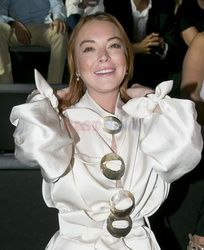 Lindsay Lohan na pokazie mody w Madrycie