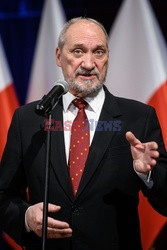 Antoni Macierewicz i MON zapraszają na Tweet up 
