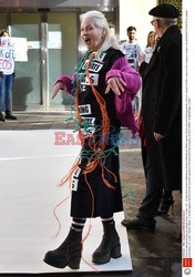 Vivienne Westwood protestuje w Londynie