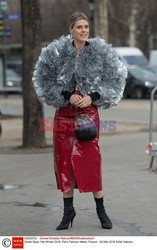 Street fashion na Tygodniu mody w Paryżu - zima 2018/19
