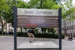 Skwer prałata Jankowskiego zmienił nazwę na Gyddanyzc