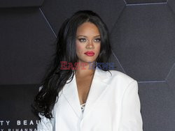 Rihanna prezentuje swoją nową kolekcję w Seulu