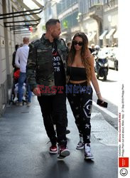 Philipp Plein spaceruje z dziewczyną