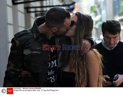 Philipp Plein spaceruje z dziewczyną
