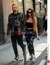 Philipp Plein spaceruje z dziewczyną
