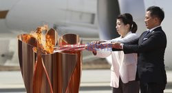 Ogień olimpijski dotarł do Japonii