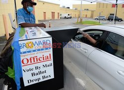Głosowanie bez wychodzenia z samochodu w USA