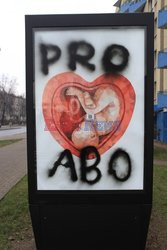 Billboardy i plakaty antyaborcyjne w Polsce
