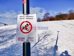 Zakaz zjazdów z górki w Parku Szczęśliwickim