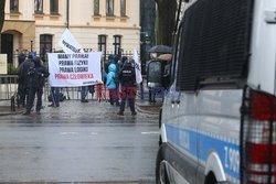 Demonstracja poparcia dla Adama Bodnara pod TK