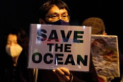 Japoński rząd zatwierdził plan uwolnienia do morza wody z Fukushimy