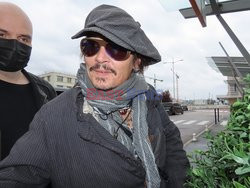 Johnny Depp opuszcza Paryż