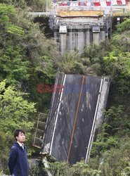 Zawalenie mostu Aso w Japonii
