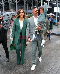 Jessica Alba otwiera giełdę w Nowym Jorku