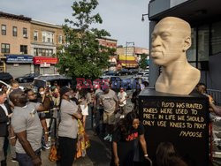 Odsłonięcie pomnika George'a Floyda w Nowym Jorku
