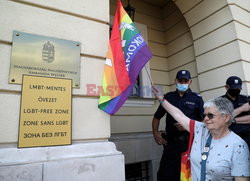 Protest pod ambasadą Węgier przeciw nowemu prawu anty-LGBT