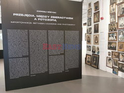 Wystawa Andrzej Rożyckiego "Przejęcia. Między zbieractwem a filozofią"