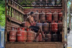 Punkt wymiany butli gazowych w Kalkucie