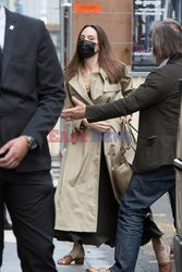 Angelina Jolie z córką Shiloh podróżuje Orient Expressem