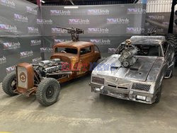 Samochody z Mad Maxa wystawione na aukcji