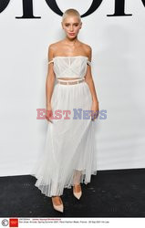 Goście na Tygodniu Mody w Paryżu - lato 2022