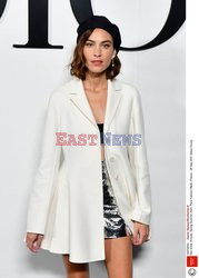 Goście na Tygodniu Mody w Paryżu - lato 2022