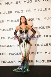 Goście na Tygodniu Mody w Paryżu - lato 2022