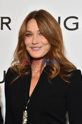 Goście na Tygodniu Mody w Paryżu - lato 2022