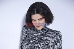 Goście na Tygodniu Mody w Paryżu - lato 2022