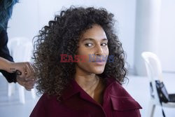 Goście na Tygodniu Mody w Paryżu - lato 2022