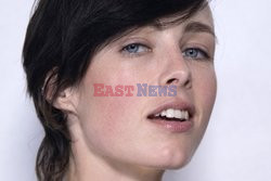 Goście na Tygodniu Mody w Paryżu - lato 2022