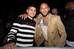 Goście na Tygodniu Mody w Paryżu - lato 2022